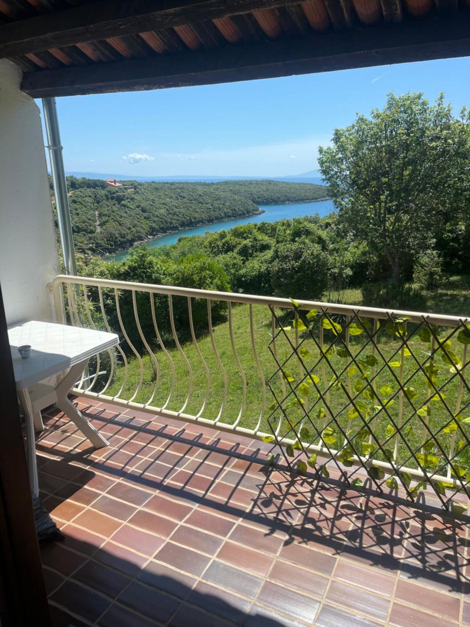Apartment Mendula Segotici